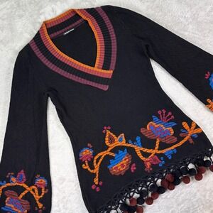 Michael Simon Women's Embroidered Knit Top Black Floral Pom Trim Sweater Sz S